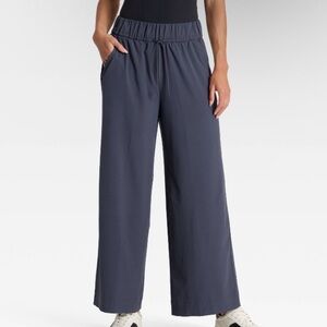 All in Motion Active Light High Rise Wide leg Pants XS Short